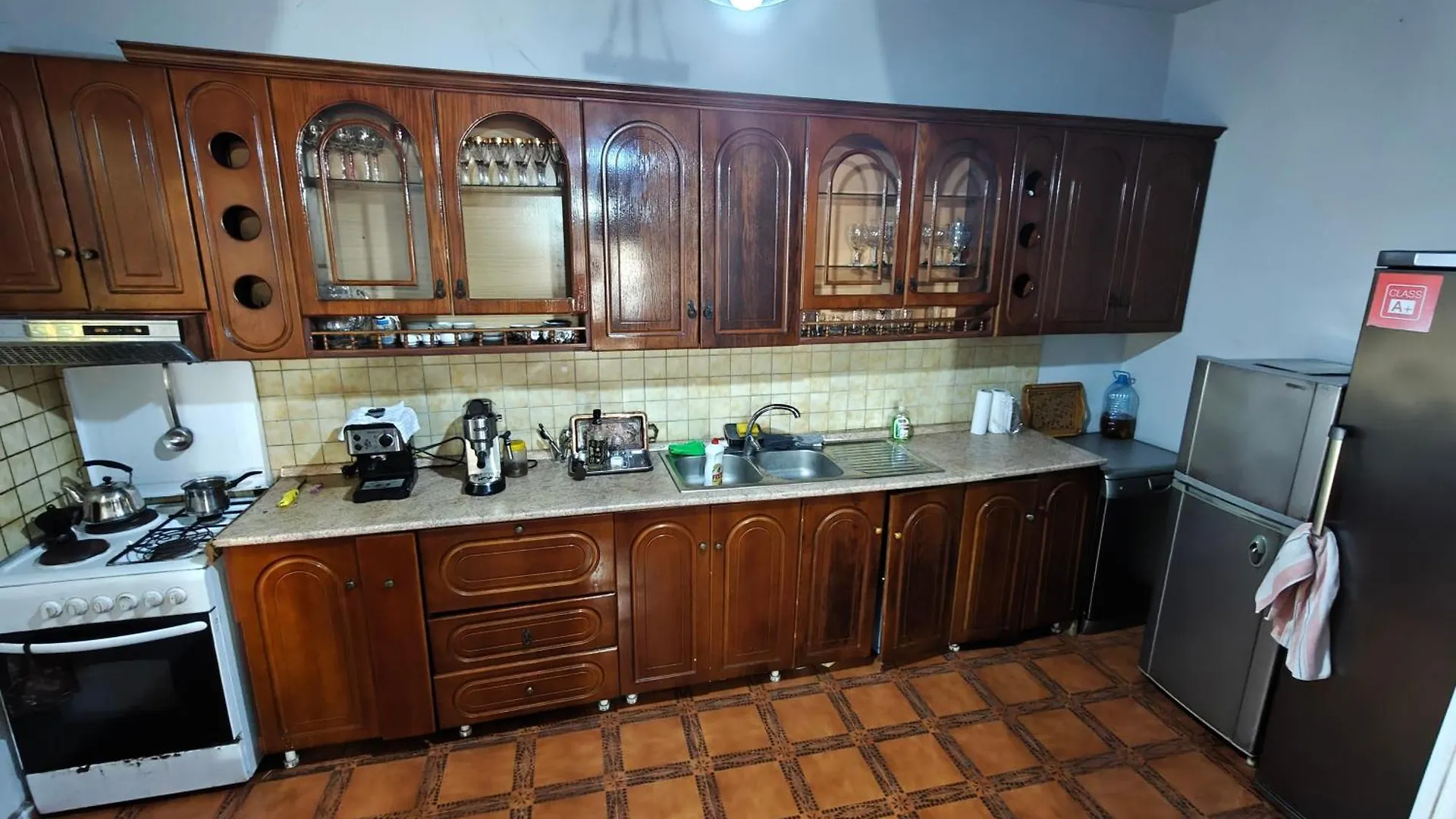 Bliss Inn Hostel & Tours Shkodër 0*,  Albânia